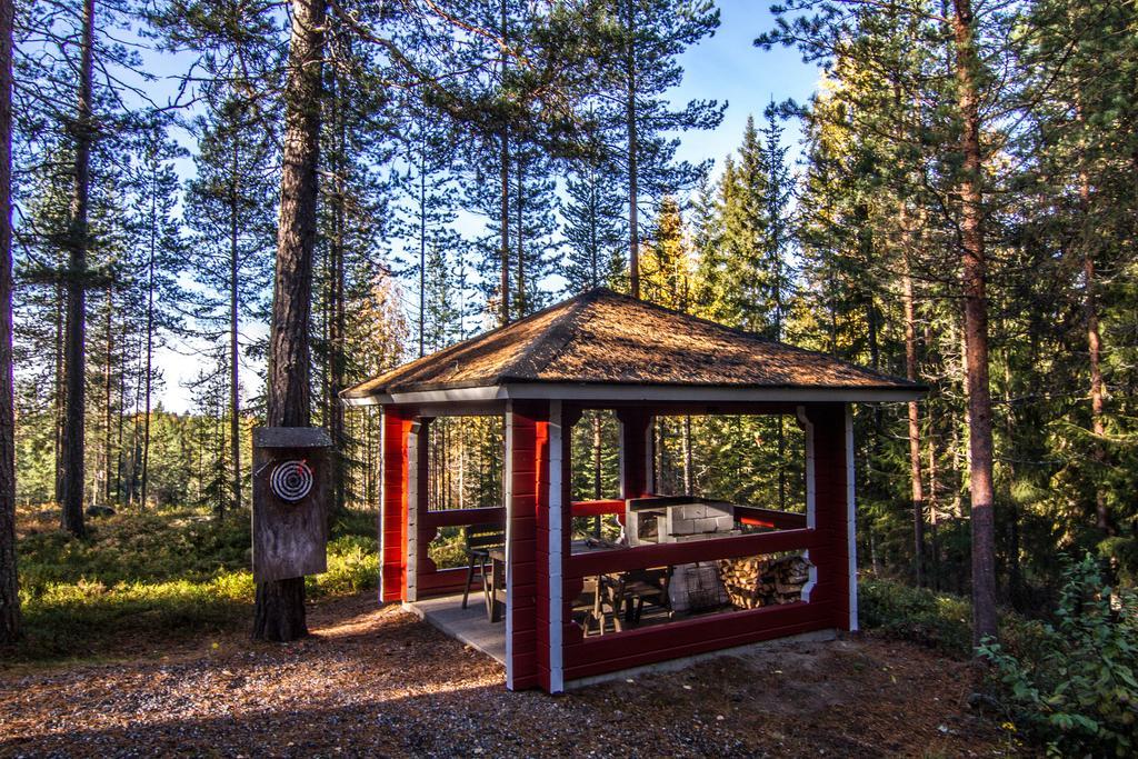 Lomaperkkioe Cottages Kajaani Kamer foto