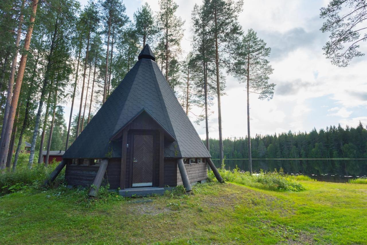 Lomaperkkioe Cottages Kajaani Buitenkant foto