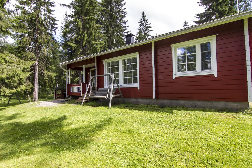 Lomaperkkioe Cottages Kajaani Buitenkant foto
