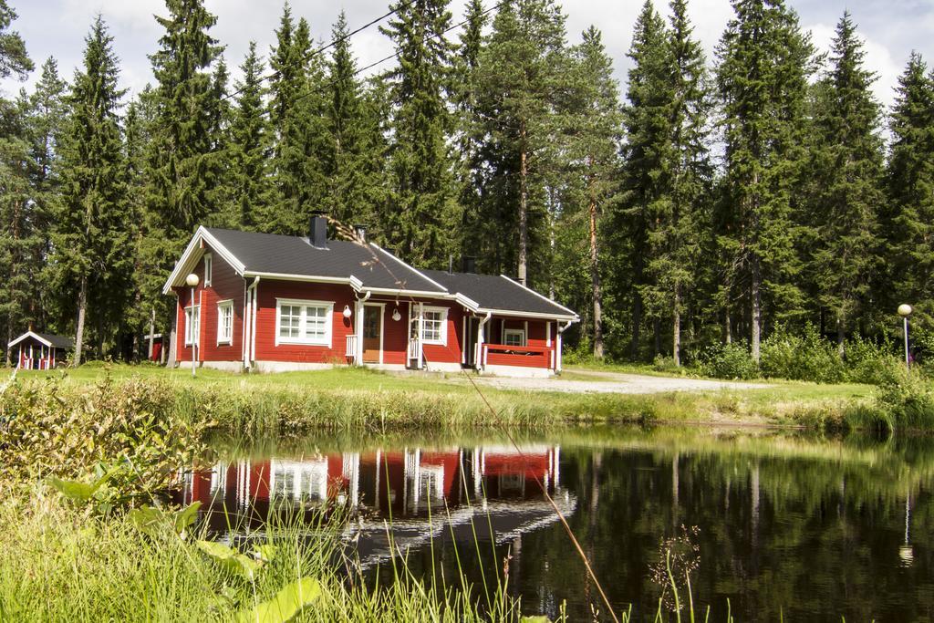 Lomaperkkioe Cottages Kajaani Buitenkant foto