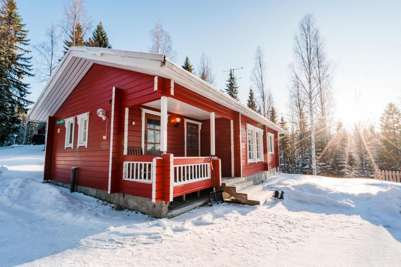 Lomaperkkioe Cottages Kajaani Buitenkant foto
